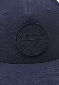Brixton CREST SNAPBACK UNISEX - Kapa - washed navy/washed navy