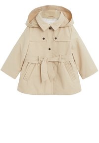 Beżowy płaszcz przeciwdeszczowy z kapturem, wykonany z gładkiego materiału, z wiązanym paskiem, zatrzaskami, dwiema przednimi kieszeniami oraz w kratkę podszewką.