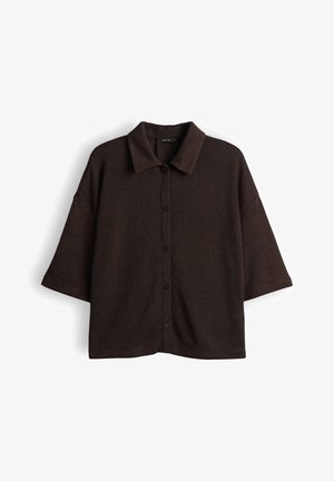 Camicia marrone scuro a maniche corte con bottoni, colletto, vestibilità ampia e orlo dritto.