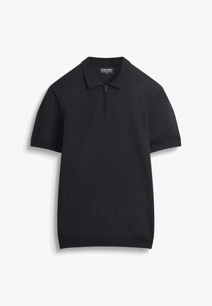 Zwart polo shirt met korte mouwen, gemaakt van soepele stof, met een half-rits sluiting en een klassieke kraag. Eenvoudig, minimalistisch ontwerp.