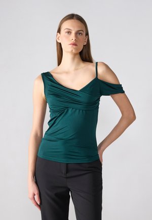 T-shirts - dark green
