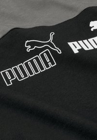 Puma AROUND THE BLOCK  - Triko s potiskem - black castlerock