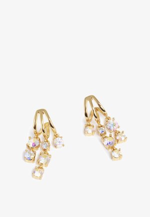 Ohrhänger in Goldoptik mit sechs hängenden Kristallen mit irisierendem Finish, eingefasst in Krappenfassungen. Winkeliges Design für zusätzlichen Stil.