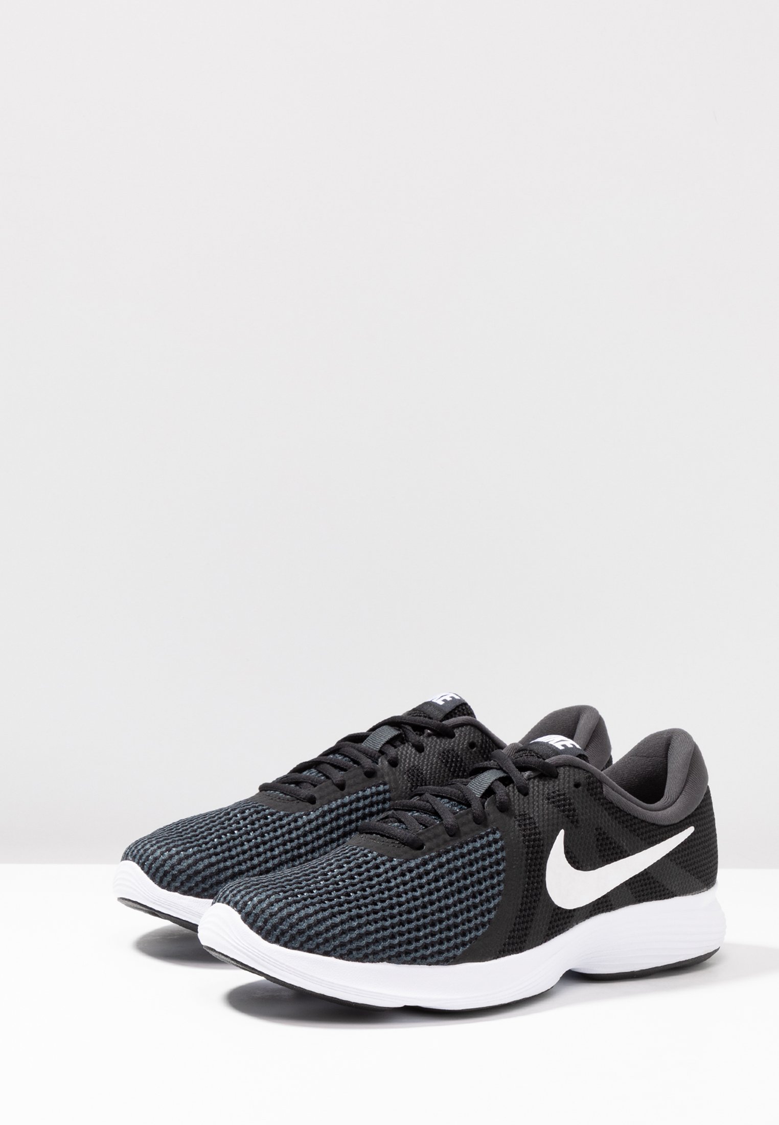 zalando nike revolution