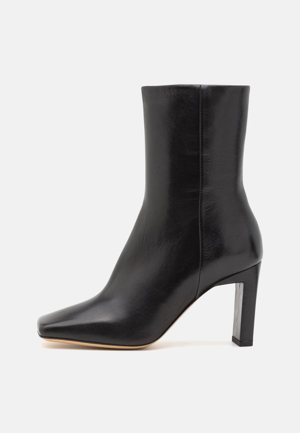 ISA BOOT - Classic ankle boots
