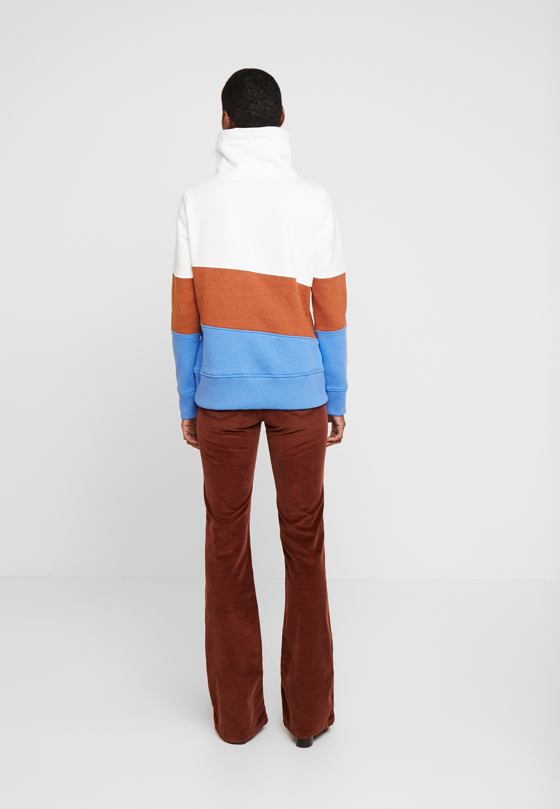 edc by Esprit COLORBLOCK HOOD Sweatshirt off white edc by Esprit COLORBLOCK HOOD - Sweatshirt - off white