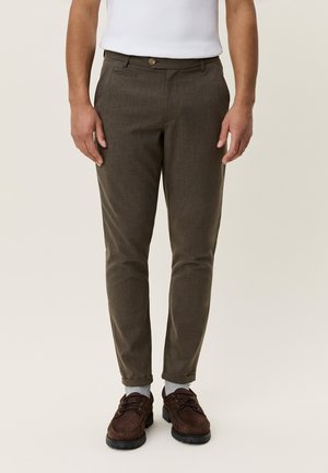 Les Deux, COMO SUIT PANTS SEASONAL - Παντελόνι κοστουμιού - bungee cord brown