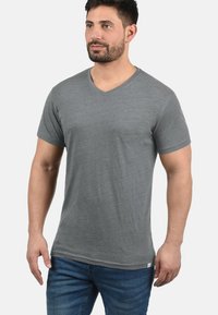 Solid SDBEDO - Jednoduché tričko - grey melange