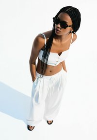 Thumbnail Image 2