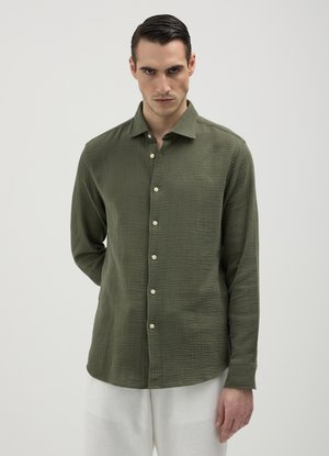 EFFETTO STROPICCIATO - Camicia - verde