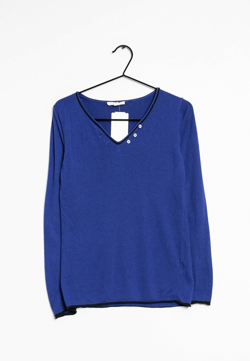 Haut bleu à manches longues avec un décolleté en V, orné d'un bord noir et de trois boutons décoratifs sur le devant. Tissu doux et design simple.