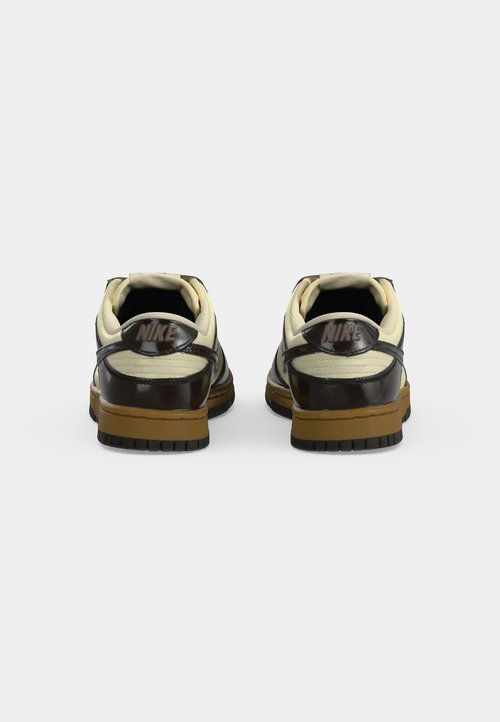 Nike DUNK LOW RETRO - Trainers - shadow brown/coconut milk — photo 4
