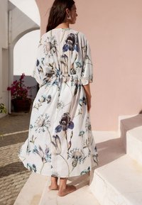 Next REGULAR FIT - WAIST  - Maxi ruha - blue floral