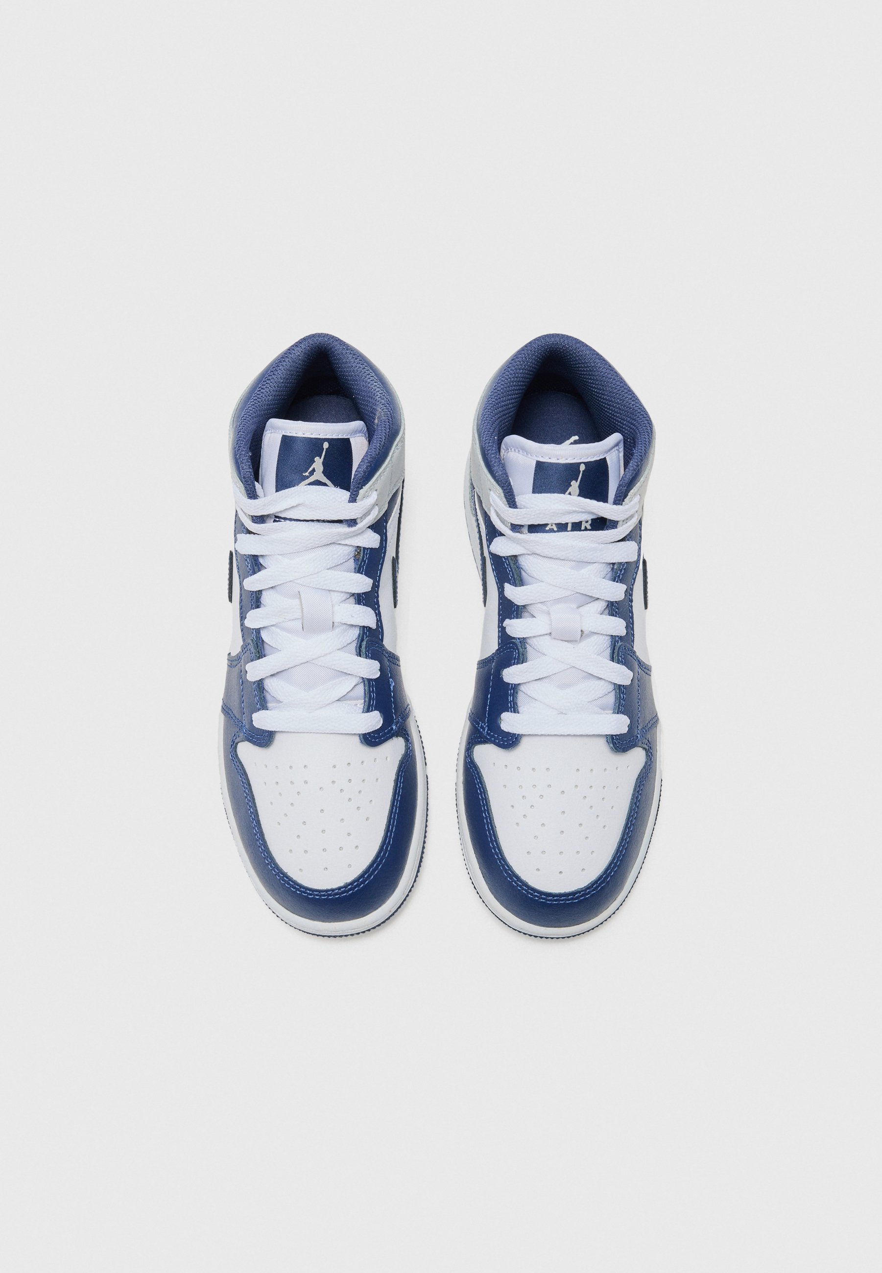 jordan 1 midnight navy white laces