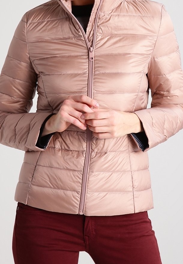 Tommy Hilfiger Chaqueta de plumas - light pink