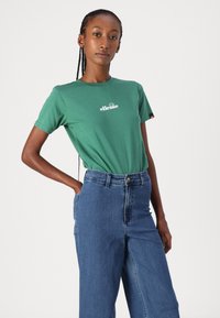 Billabong FREE FALL - Flared jeans - brew
