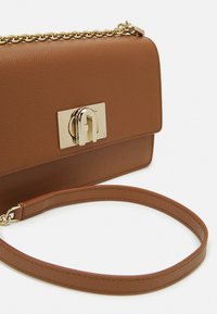 Furla MINI CROSSBODY - Borsa a tracolla - cognac