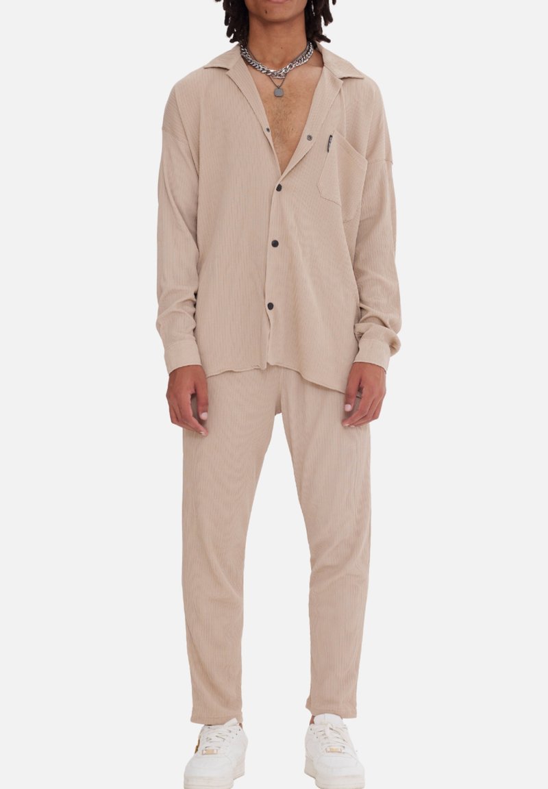 Megaman SET  - Stoffhose - beige