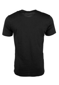 Musta lyhythihainen T-paita, joka on valmistettu puuvillasta, pyöreällä kaula-aukolla ja sileällä pinnalla, jossa ei ole näkyviä kuvioita tai koristeita.