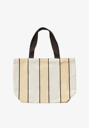 Rechthoekige canvas draagtas met afwisselend beige en gebroken witte verticale strepen en twee donkerbruine handvatten.