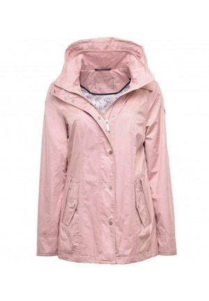 Chaqueta impermeable rosa claro con capucha, cremallera frontal y botones a presión, dos bolsillos con cremallera y botones, y forro blanco estampado.