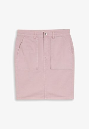 Jasnoróżowa spódnica z denimu z przednimi naszywanymi kieszeniami, szlufkami na pasek, zamkiem błyskawicznym i pojedynczym guzikiem w pasie.