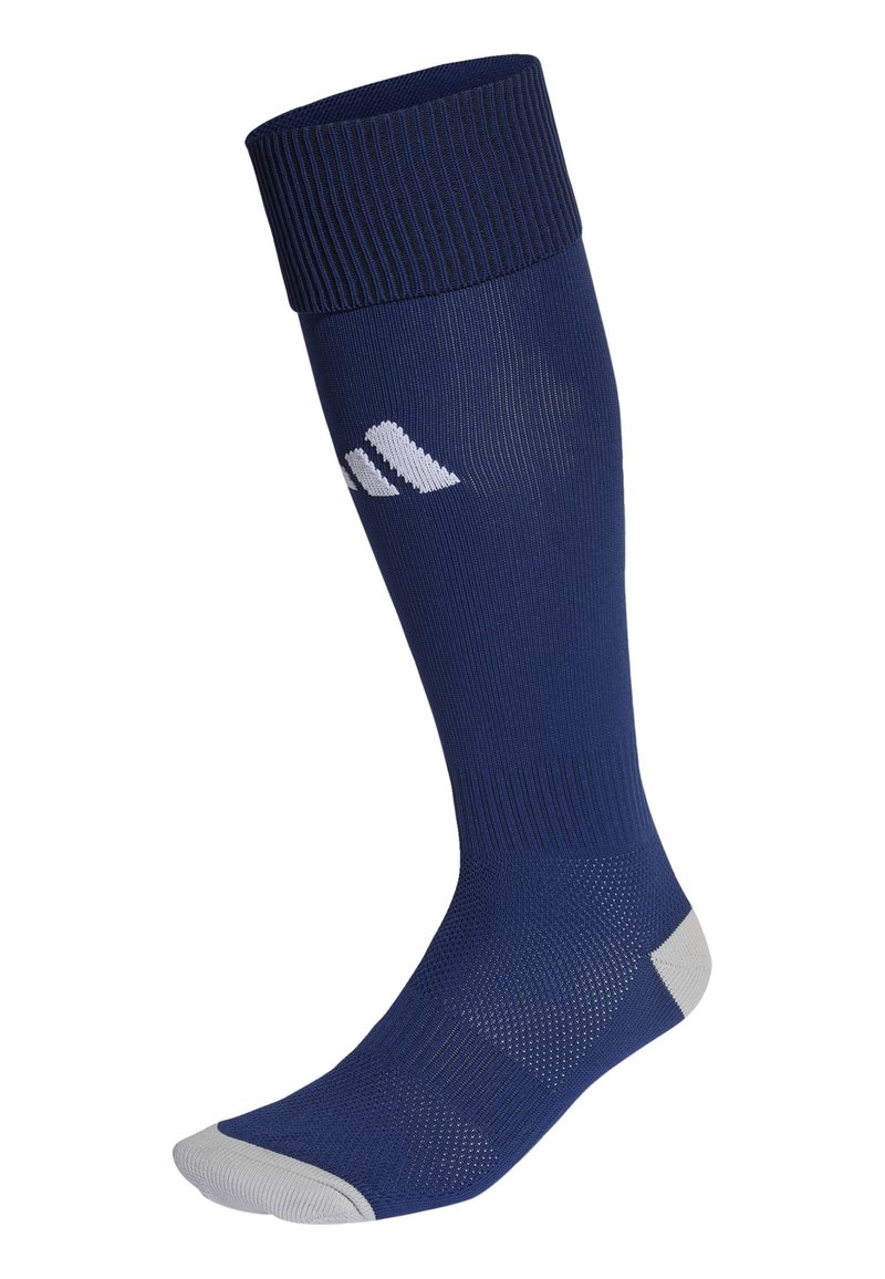 Calcetín azul marino de longitud hasta la rodilla con puño acanalado, textura de malla, secciones de los dedos y talones acolchadas en gris, y acento de logo blanco en el lateral.