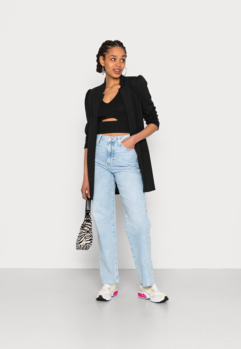 Damen Parkas | ONLY ONLPOPTRASH SOHO LIFE PUFF COATIGAN Kurzmantel black/schwarz - NQ16230 Damen Parkas | ONLY ONLPOPTRASH SOHO LIFE PUFF COATIGAN Kurzmantel black/schwarz - NQ16230