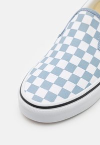 Vans CLASSIC SLIP-ON UNISEX - Obuća za navlačenje - dusty blue