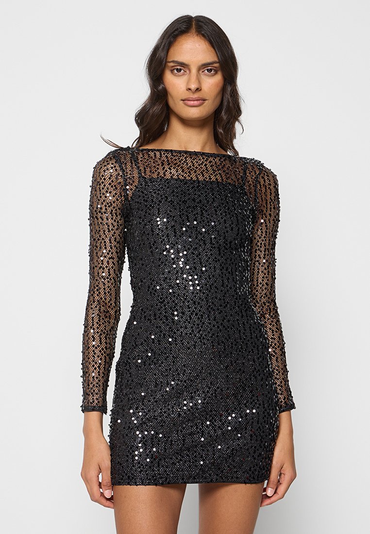 Schwarzes Pailletten-Kleid mit langen durchsichtigen Ärmeln, quadratischem Ausschnitt, tailliertem Oberteil und kurzem Saum. Verfügt über ein texturiertes Muster im gesamten Kleid.