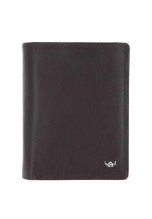 Portefeuille bifold en cuir marron foncé avec des coutures soignées et un petit emblème logo argenté dans le coin inférieur droit.