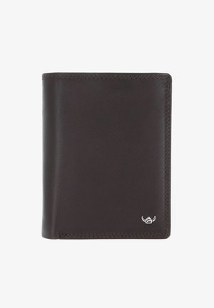 Portefeuille bifold en cuir marron foncé avec des coutures soignées et un petit emblème logo argenté dans le coin inférieur droit.