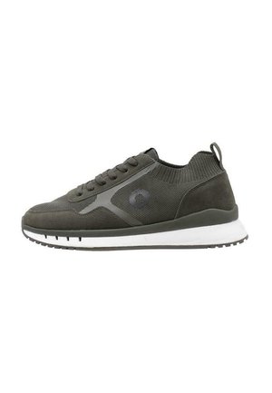 Baskets basses - green