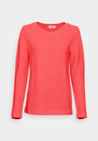 Unselected, smooth papaya red