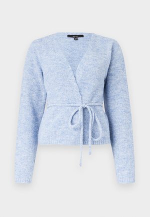 Lyseblå strikket cardigan med lange ermer, V-hals og knyttet midjebelte.