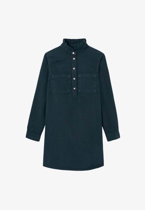 Robe longue à manches longues vert foncé avec col haut à volants, patte de boutonnage pressionnée et deux poches plaquées sur la poitrine.