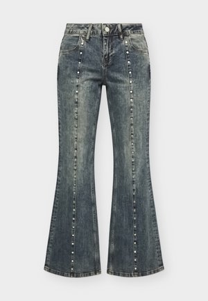 The Ragged Priest, RUNWAY - Jean flare - light blue wash