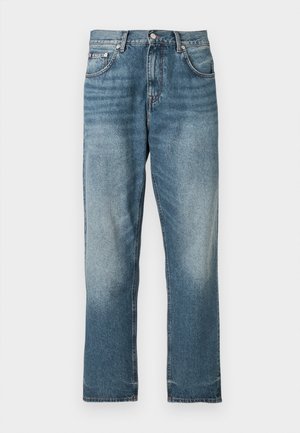 Blaue hochtaillierte gerade Jeans aus Denim mit vorderem Knopf und Taschen, mit leicht ausgewaschenem Look an Oberschenkeln und Knien.