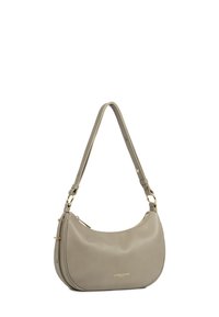 Borsa a tracolla in pelle grigio chiaro a forma di mezzaluna, con tracolla regolabile, hardware color oro e logo "Lancaster Paris" sul davanti.