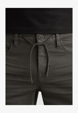 PME Legend, NIGHTFLIGHT - Shorts - turbulence