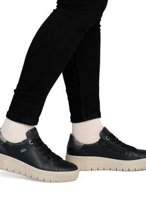 Remonte, REMONTE SNEAKER LOW D3B00 - Trainers - black