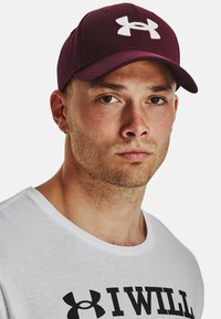 Under Armour BLITZING LOW - Nokkmüts - dark maroon