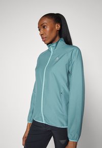 ODLO ESSENTIAL LIGHT - Vējjaka - arctic