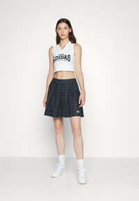 adidas Originals BODYCON V - Top - white