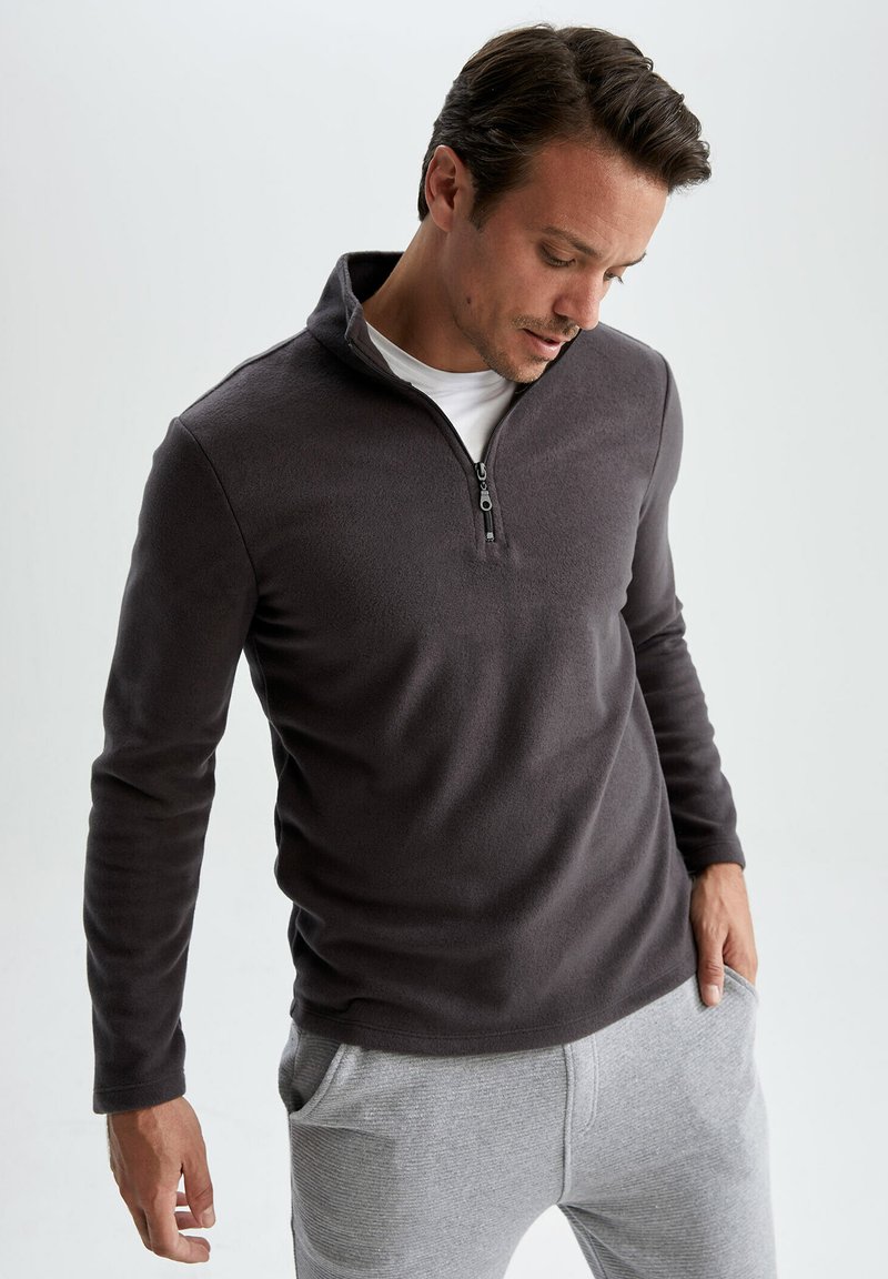 DeFacto REGULAR FIT Fleece jumper anthracite Zalando.ie