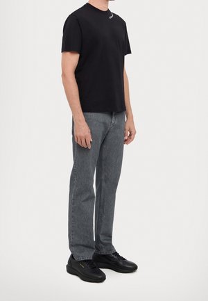 Basic T-shirt - black