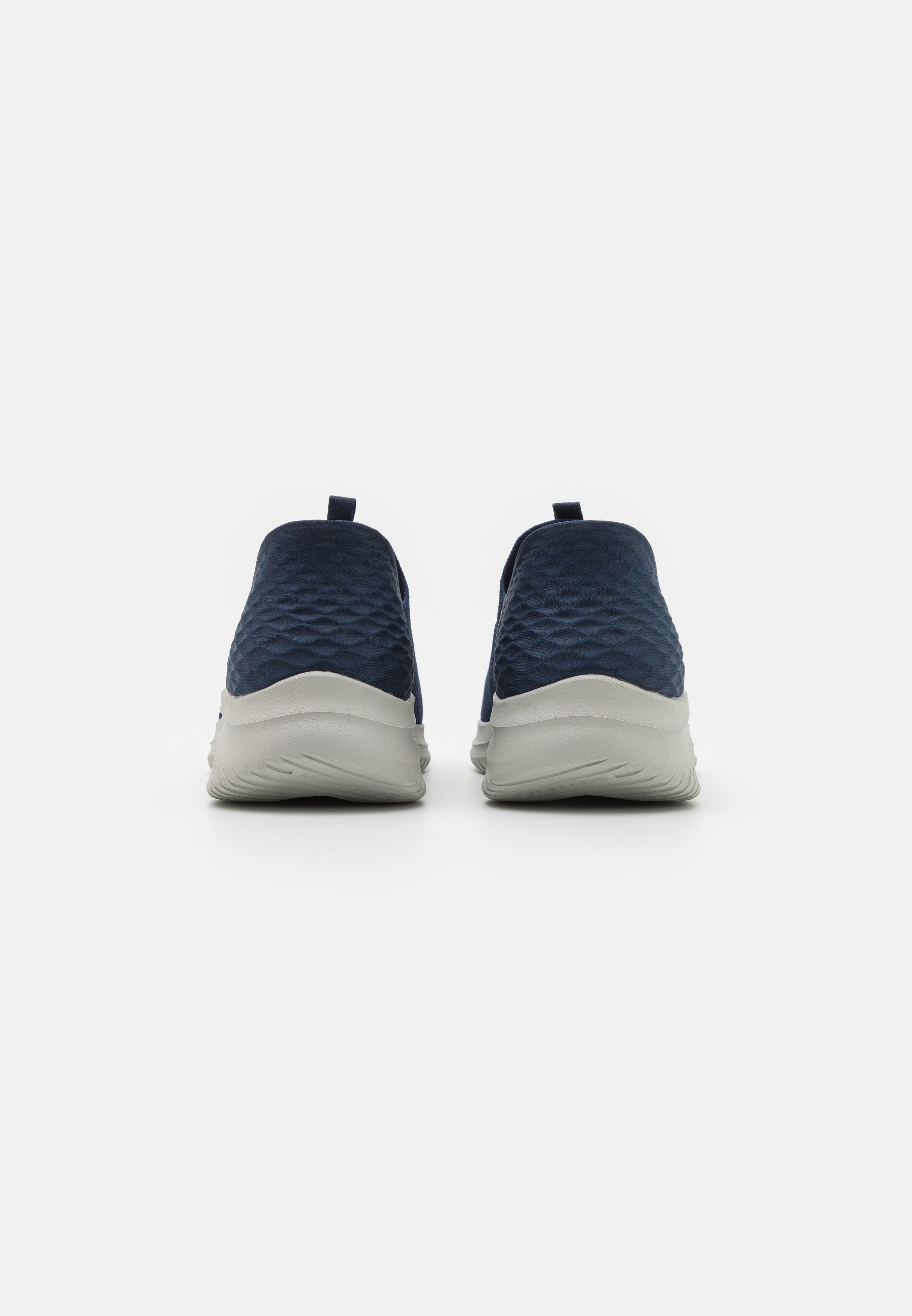nike acg moc 3.0 qs