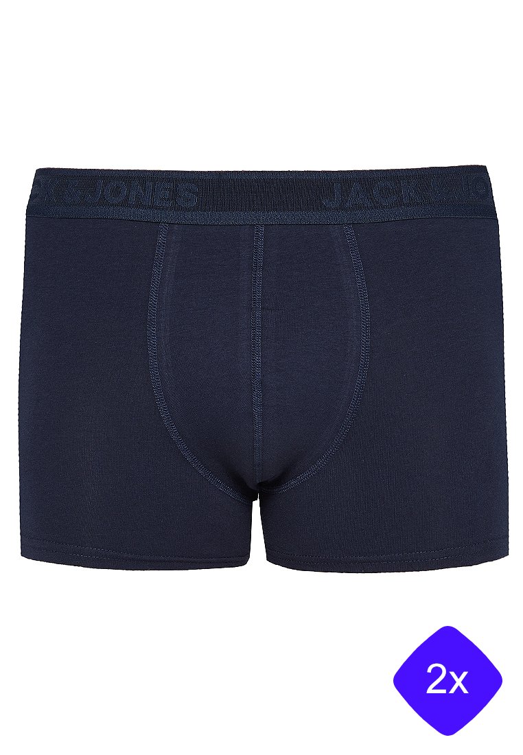 Bóxer azul marino fabricados en suave algodón, con una cinturilla de logo, bordes cosidos y un diseño de bolsa que proporciona soporte. El paquete incluye dos pares.