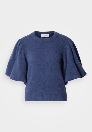 Marineblauer, gestrickter Pullover mit rundem Ausschnitt und kurzen, gepufften Ärmeln. Der Stoff wirkt weich und hat eine strukturierte Oberfläche.