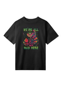 Zwarte katoenen t-shirt met een kleurrafiek van een grijnzende kat, met de tekst "WE ZIJN ALLEMAAL GESCHIFT HIER" in vette groene letters.
